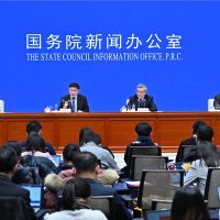 【央行官宣】降息降準！萬億利好入市 基建地產領域提振復蘇有保障！